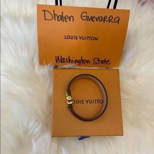 LOUIS VUITTON Logomania Bracelet LV Circle M4150 17 authentic